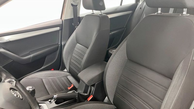 Skoda Octavia bild 8