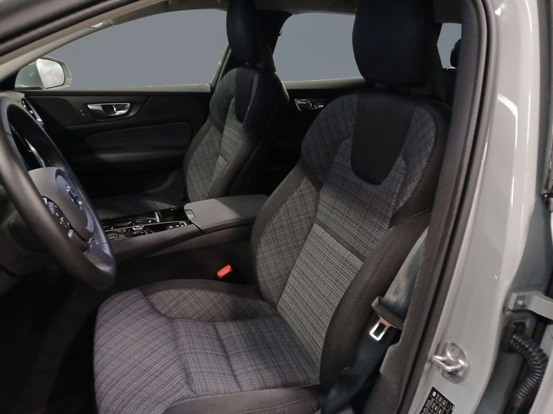 Volvo V60 bild 8