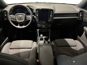 Volvo EX40 bild 5