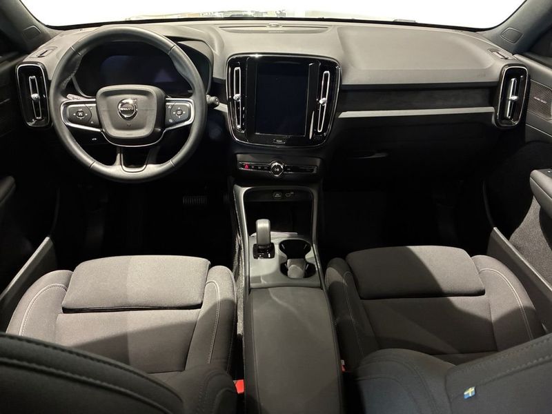 Volvo EX40 bild 5