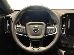 Volvo EX40 bild 10