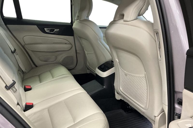 Volvo V60 bild 10