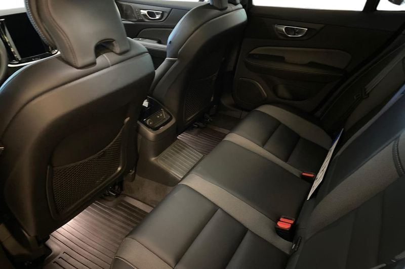 Volvo V60 bild 13