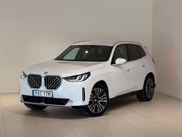 BMW X3 30e xDrive, 20" fälg, Driving Plus, Parking Plus, HK - 2025