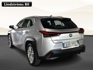 Lexus UX bild 3