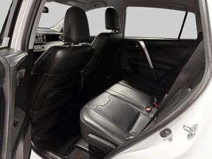 Toyota RAV4 bild 10