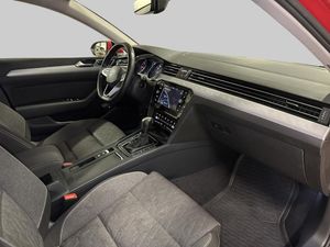 Volkswagen Passat bild 10