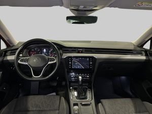 Volkswagen Passat bild 12