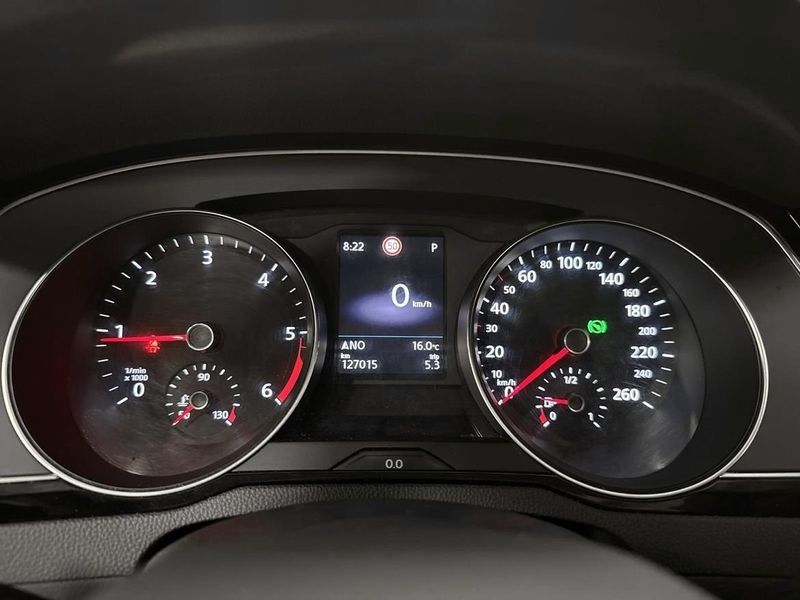 Volkswagen Passat bild 15