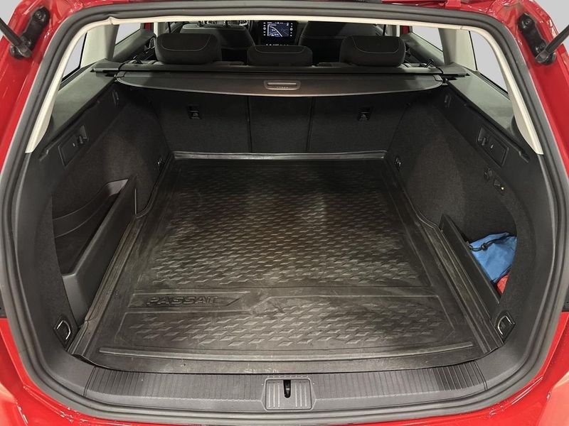 Volkswagen Passat bild 13
