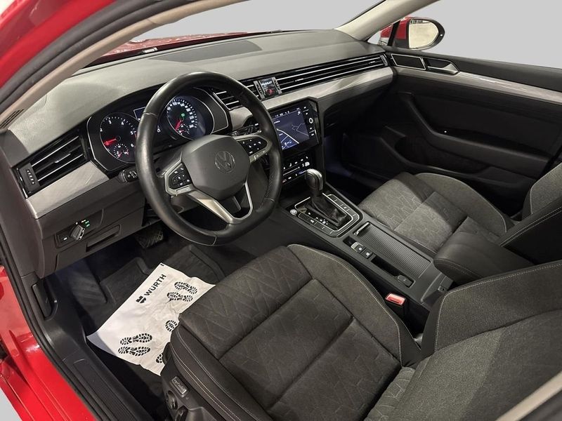 Volkswagen Passat bild 14