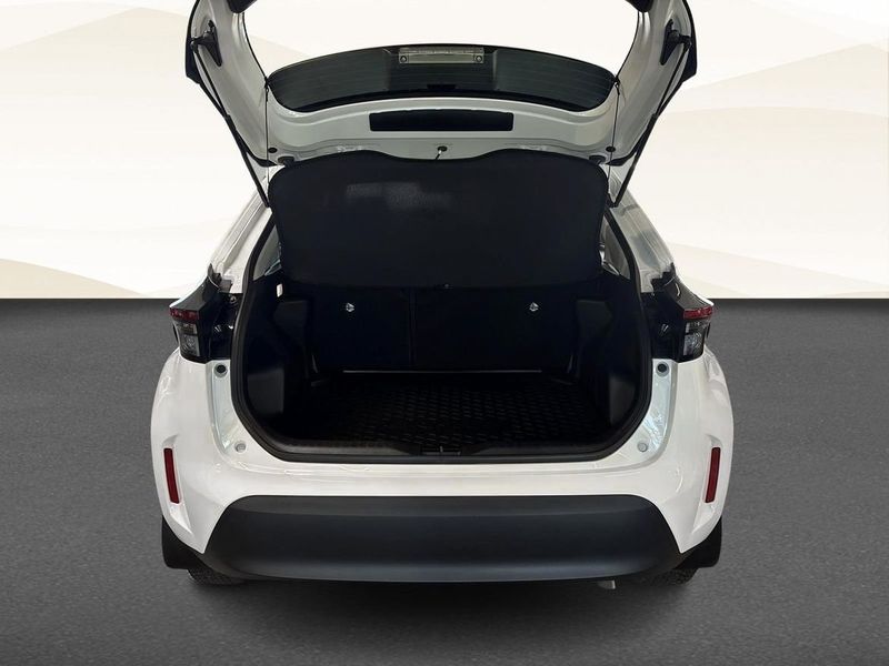Toyota Yaris Cross bild 12