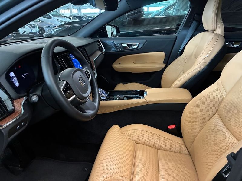 Volvo V60 bild 15