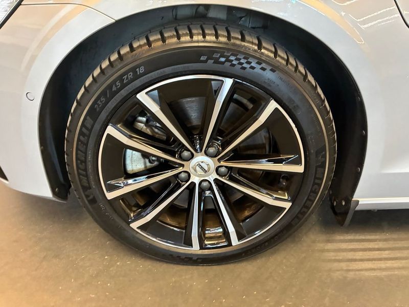 Volvo V60 bild 5