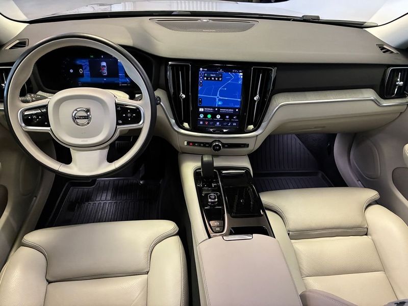 Volvo V60 bild 19