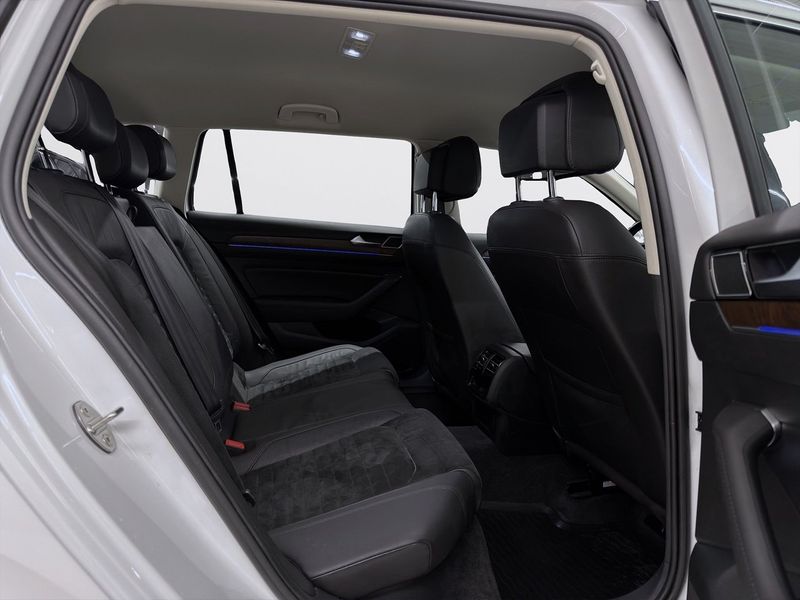 Volkswagen Passat bild 10