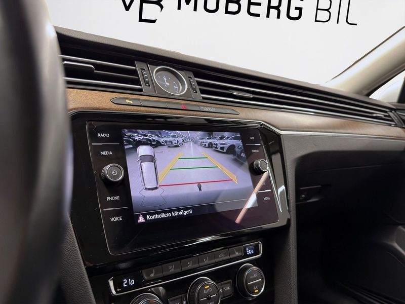 Volkswagen Passat bild 18