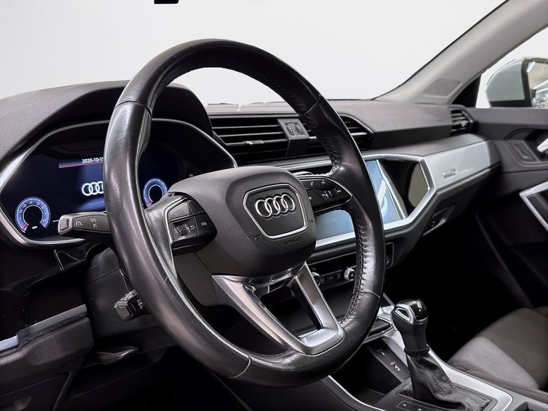 Audi Q3 bild 14