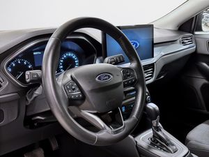 Ford Focus bild 8