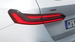 BMW 530 bild 8