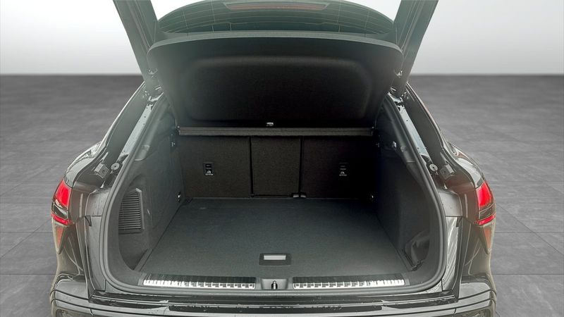 Audi Q3 bild 12
