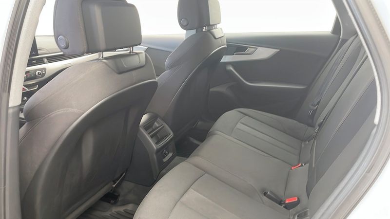 Audi A4 bild 11