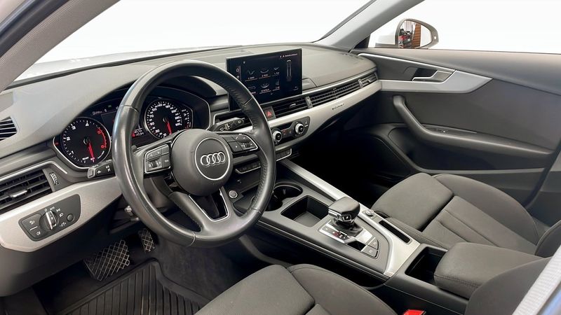 Audi A4 bild 7