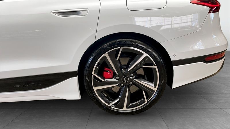 Audi A6 e-tron bild 6