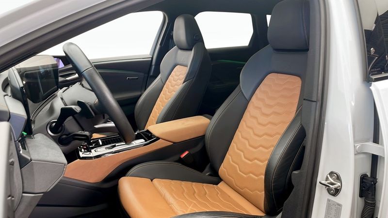 Audi A6 e-tron bild 8