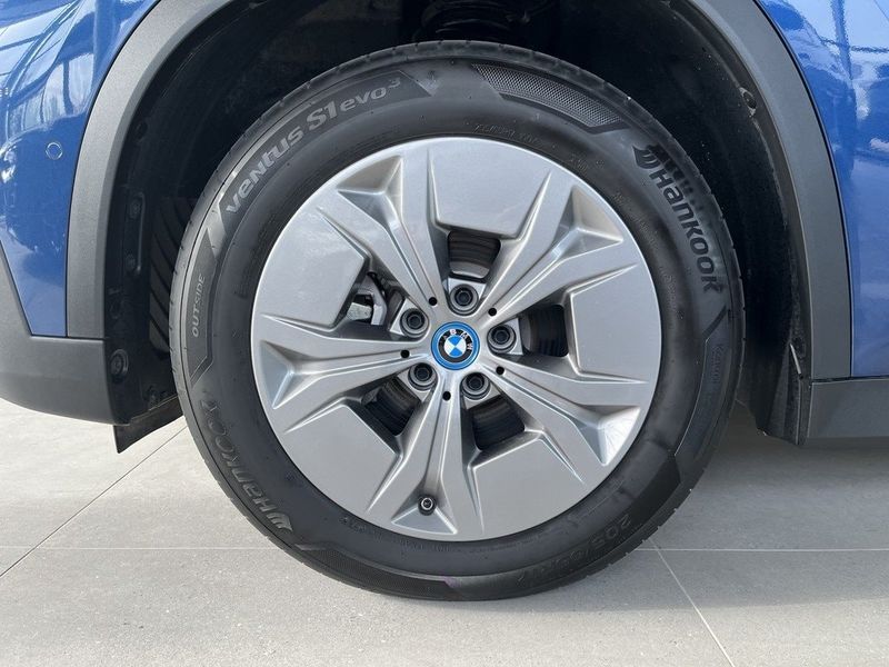 BMW iX1 bild 4