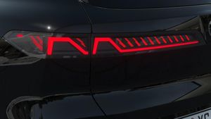 BMW iX bild 8