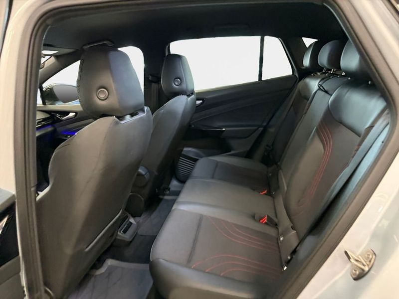 Volkswagen ID.4 bild 13