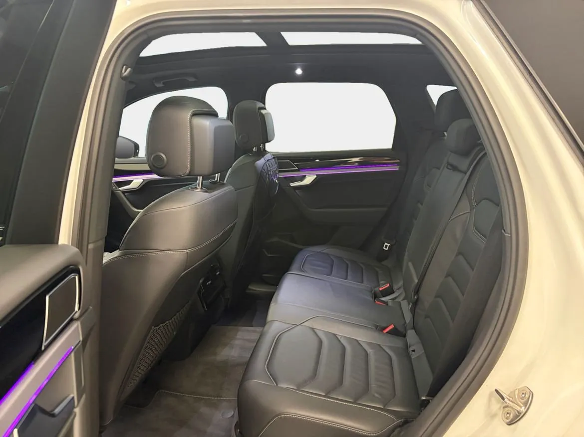Volkswagen Touareg bild 13