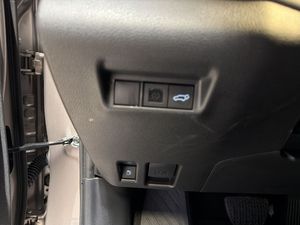 Toyota RAV4 bild 11