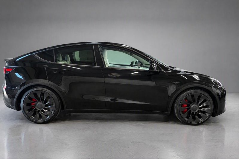 Tesla Model Y bild 5
