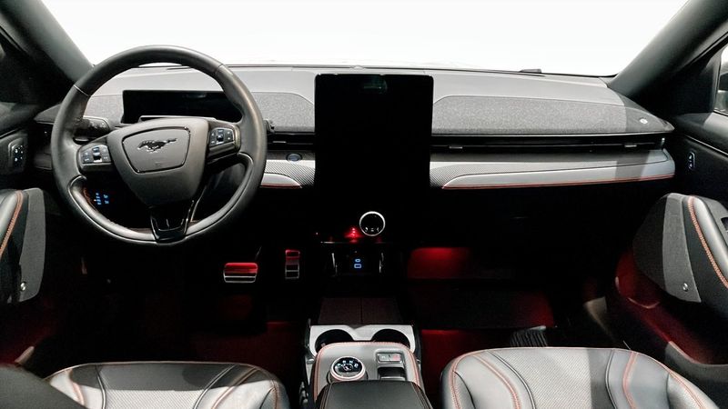 Ford Mustang Mach-E bild 4