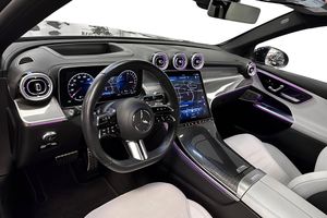 Mercedes GLC300 bild 12