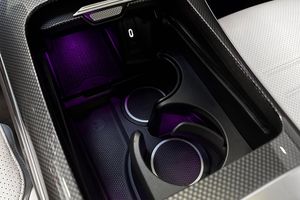 Mercedes GLC300 bild 10