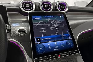 Mercedes GLC300 bild 9