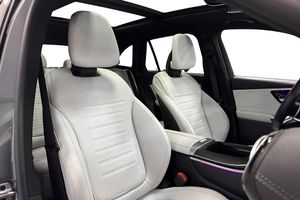 Mercedes GLC300 bild 15