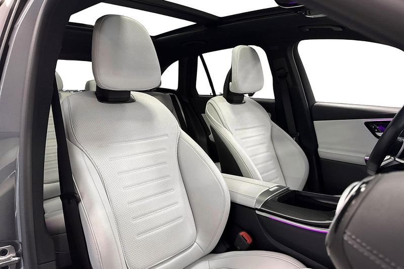 Mercedes GLC300 bild 15