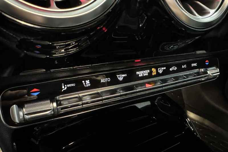 Mercedes CLA45 AMG bild 10