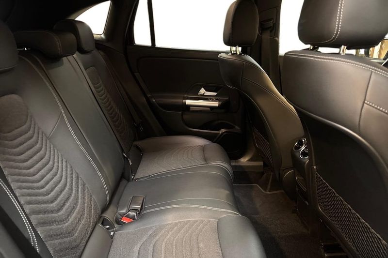 Mercedes GLA250 bild 11