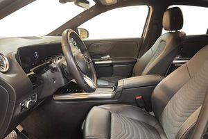 Mercedes GLA250 bild 8
