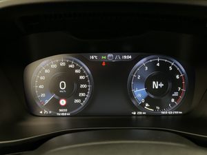 Volvo XC40 bild 17
