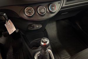 Toyota Yaris bild 21
