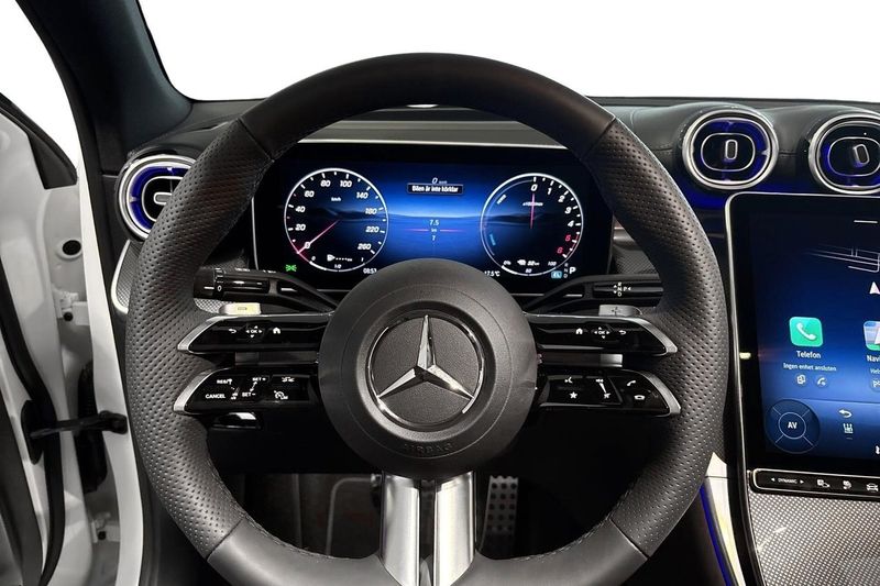 Mercedes GLC300 bild 7