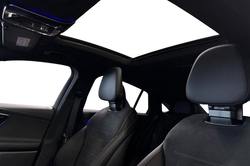 Mercedes GLC300 bild 12