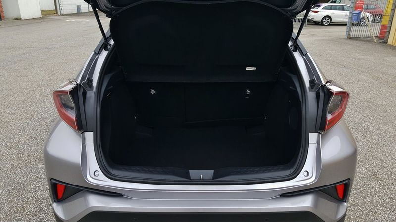 Toyota C-HR bild 10