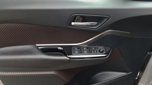 Toyota C-HR bild 23